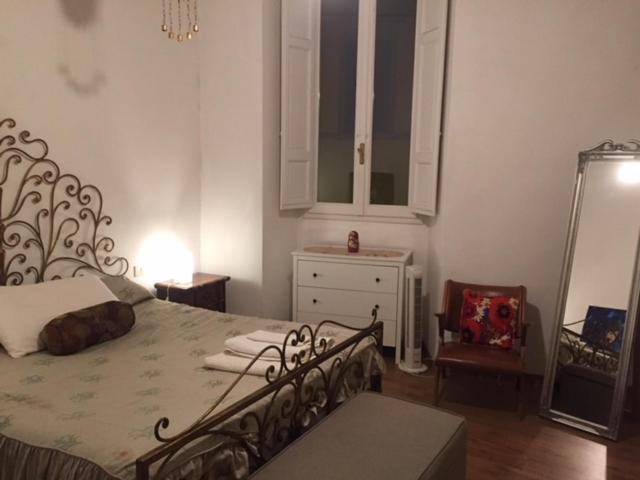 Double Large Room In Santo Spirito Oltrarno Florence Exterior photo
